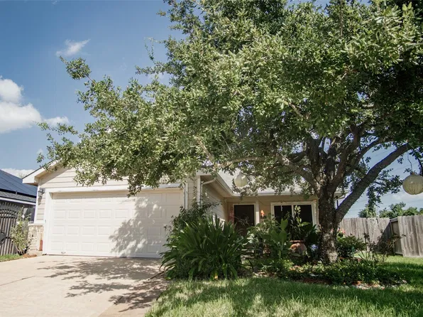 11042 Warath Oak Ct, Houston, TX 77065