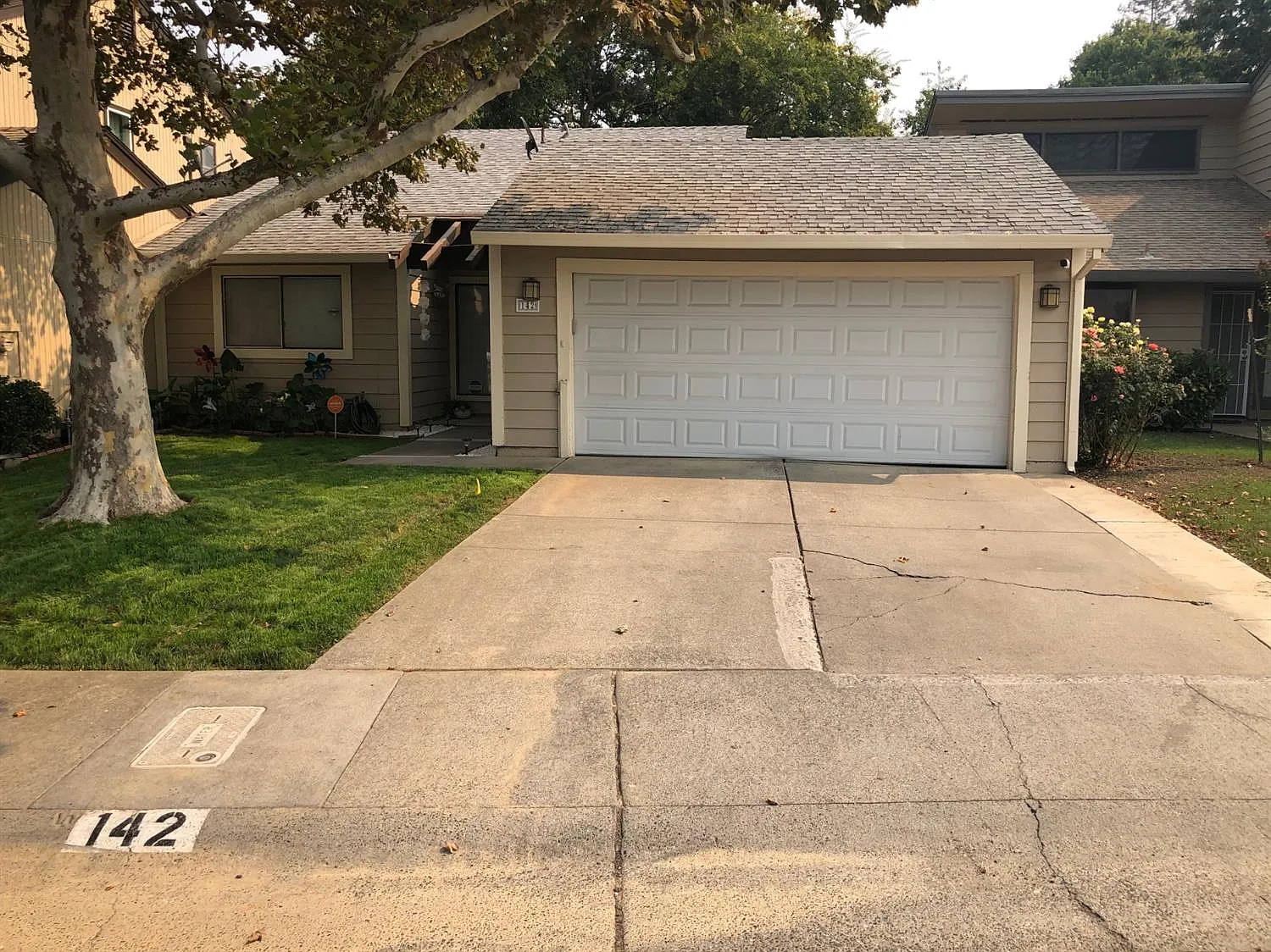 142 Saginaw Cir photo 1