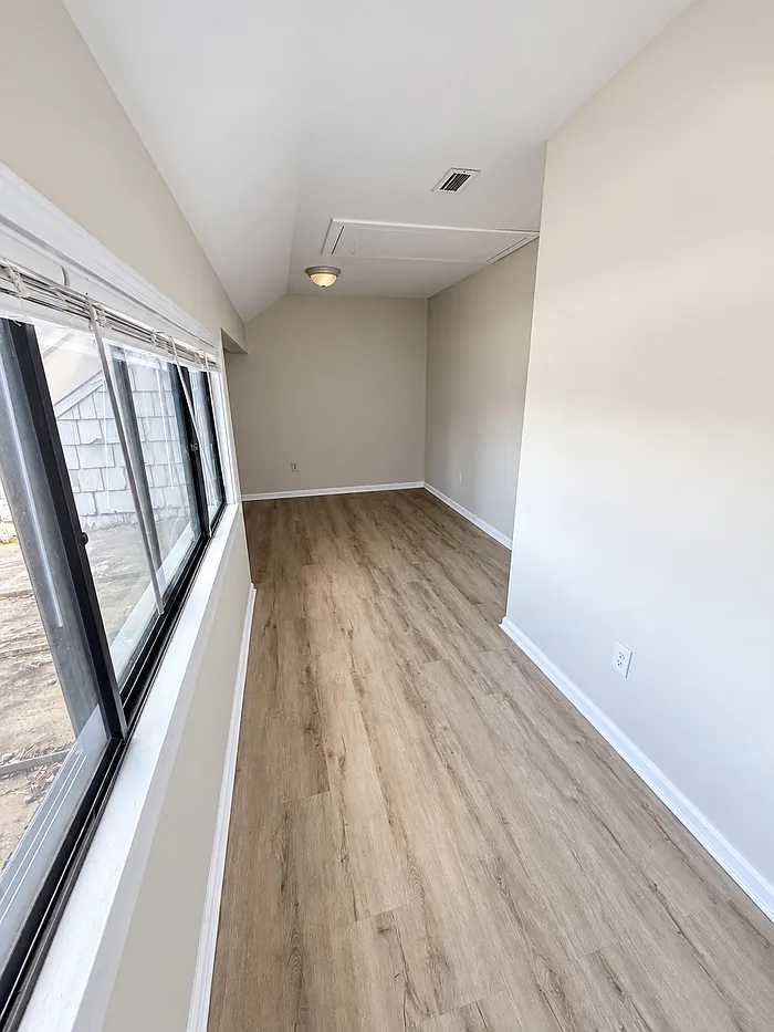 4 bed, 2.0 bath, $1,750 — Photo 1