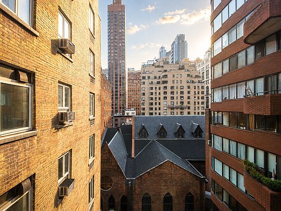 3rd image of 36 E 36th St APT 8I