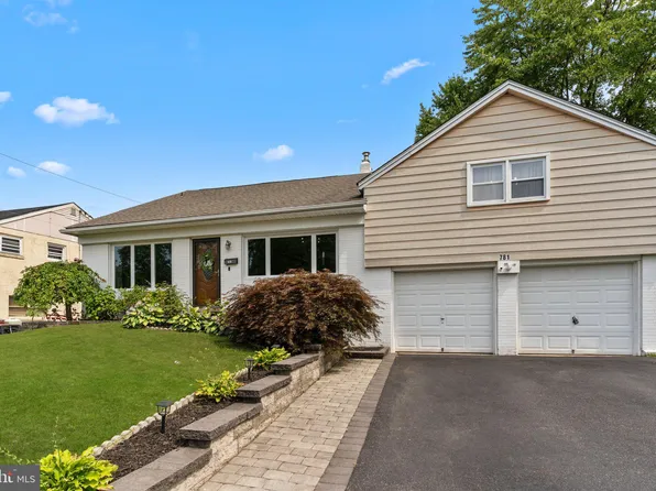 781 Worthington Dr, Warminster, PA 18974