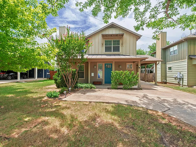 5608 Grover Ave — Photo 2