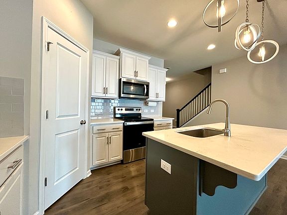 5th image of 12038 Wigeon Way