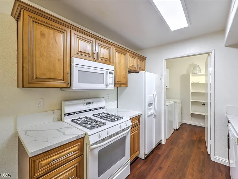 7885 W Flamingo Rd #2088 — Photo 17