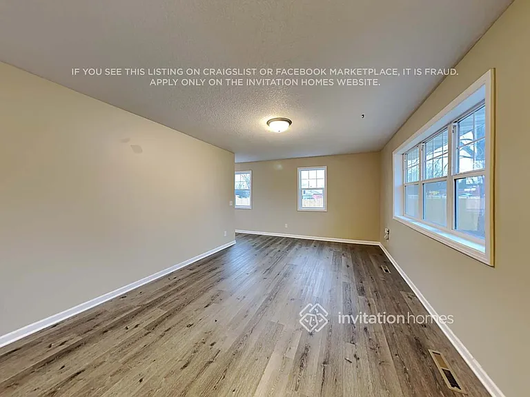 5644 Maryland Ave N — Photo 6