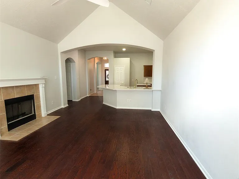 17111 Driver Ct — Photo 6