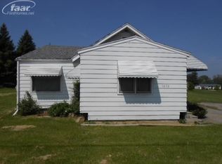 1616 S Graham Rd, Flint, MI 48532