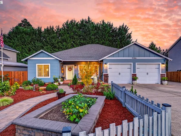19304 Todd Kelli Way, Oregon City, OR 97045