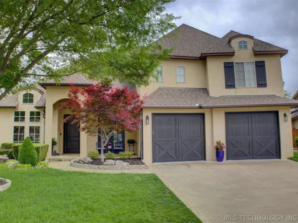 9483 E 106th Pl S, Tulsa, OK 74133