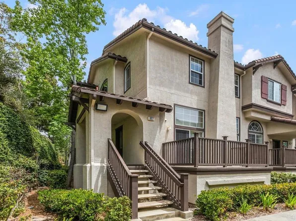10368 Wateridge Cir Unit 327, San Diego, CA 92121