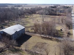 900 North, Wingate, IN 47994