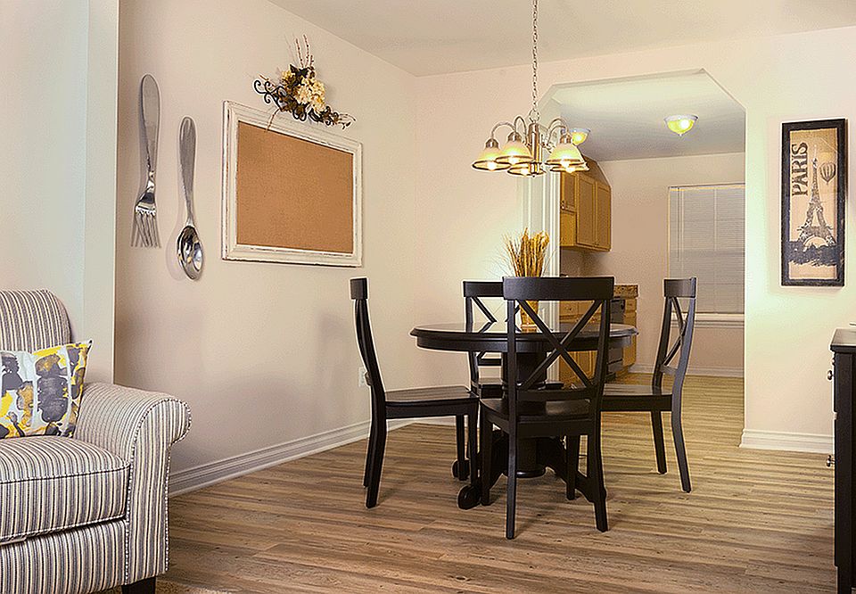 Formal Dining Room