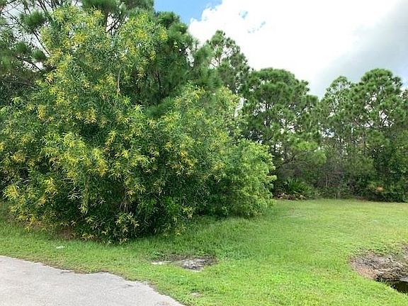 3rd image of 5496 NW Brent Ct