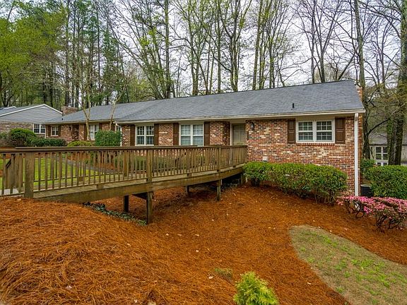 2nd image of 2420 Northlake Ct NE #2420