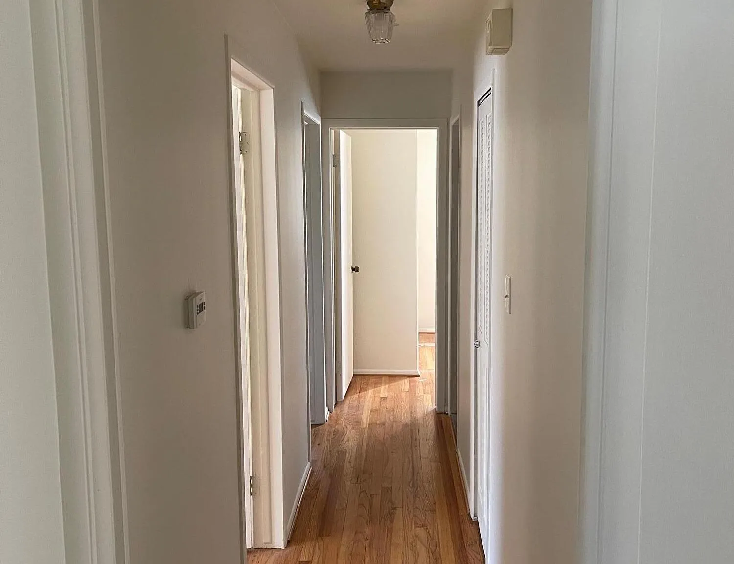 2 bed, 1.5 bath, 1152 sqft, $1,600 — Photo 3
