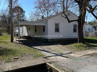 57 Orchard Dr, Herrin, IL 62948