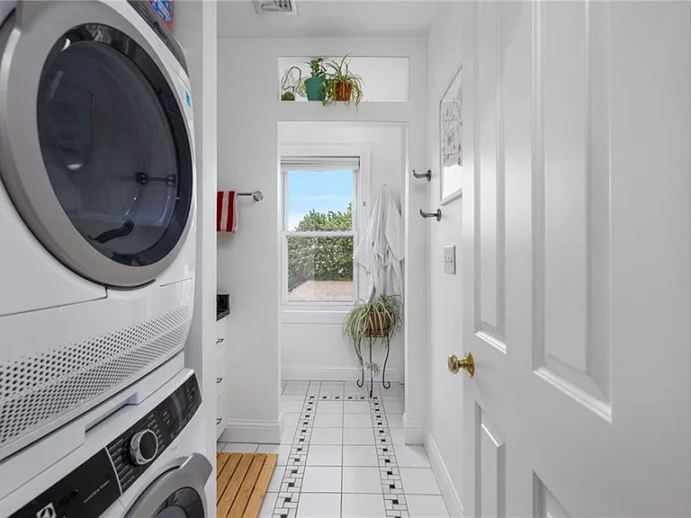 510 Wickenden St #3 — Photo 23