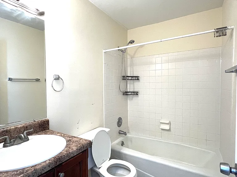 103 W Oglethorpe Ave #406 — Photo 36