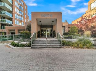 14924 Yonge St #408, Aurora, ON L4G6H7