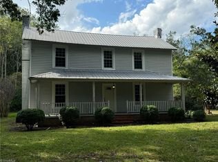 1330 W Ridge St, Ramseur, NC 27316