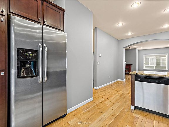 4th image of 21420 49th Ct W Unit 26
