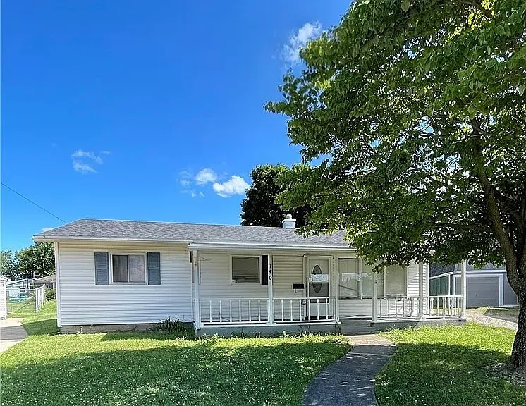 140 Crystal Ct — Photo 5