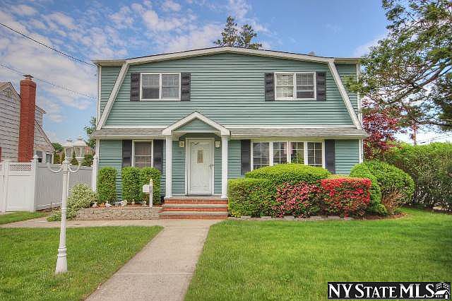1st image of 16 Genessee St