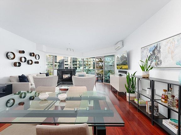 5th image of 1600 Hornby St #302