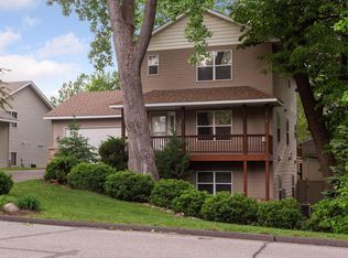 1683 Edgerton St N, Maplewood, MN 55117