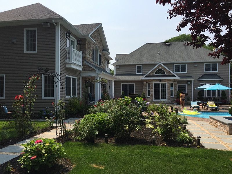 11 Crick Holly Ln, East Islip, NY 11730 Zillow