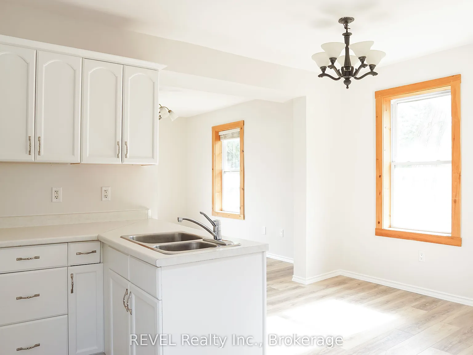 2 bed, $1,700 — Photo 1