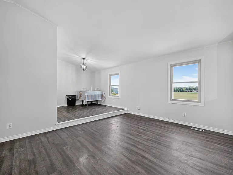 6611 Textile Rd — Photo 18