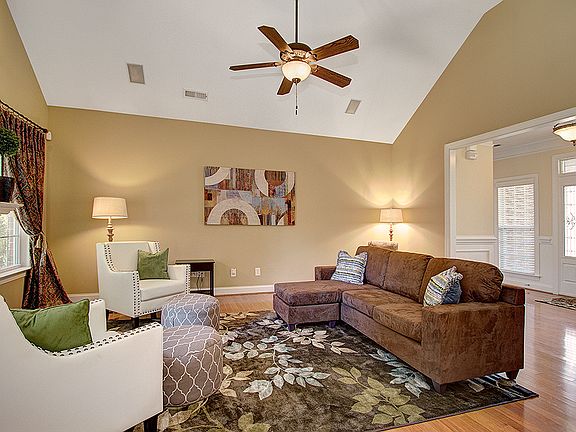 5th image of 3557 Cameron Creek Dr