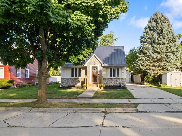 2211 North 23rd STREET, Sheboygan, WI 53083