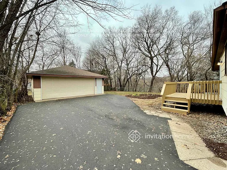 6680 Anoka St NE — Photo 8