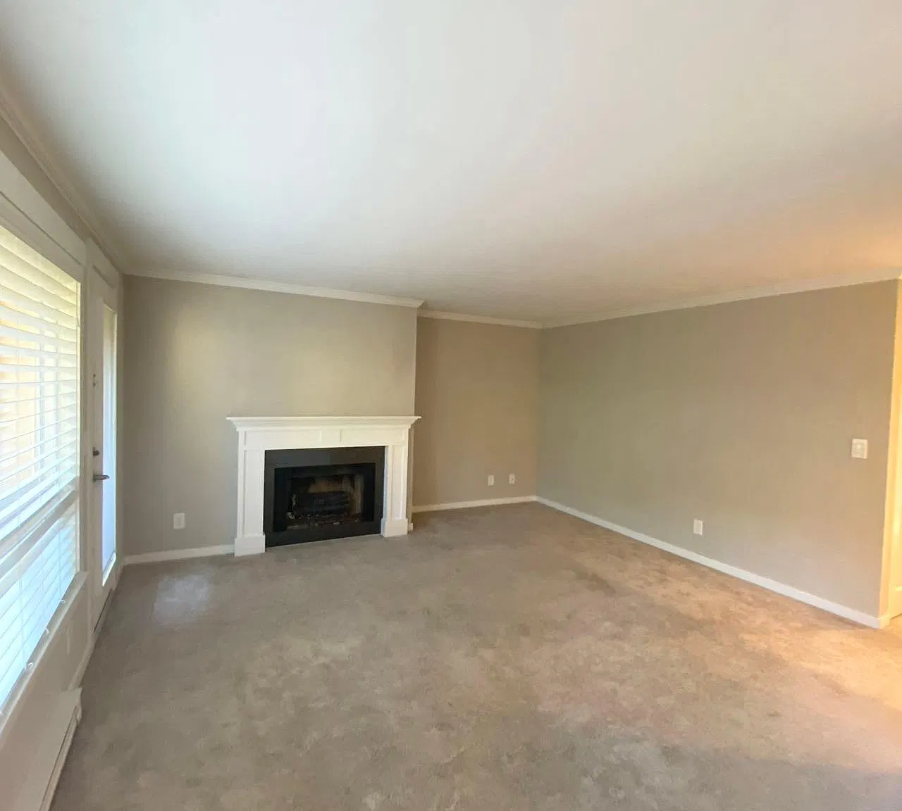 1 bed, 790 sqft, $2,099 — Photo 2