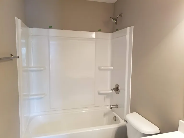 242 Alexander Blvd — Photo 14
