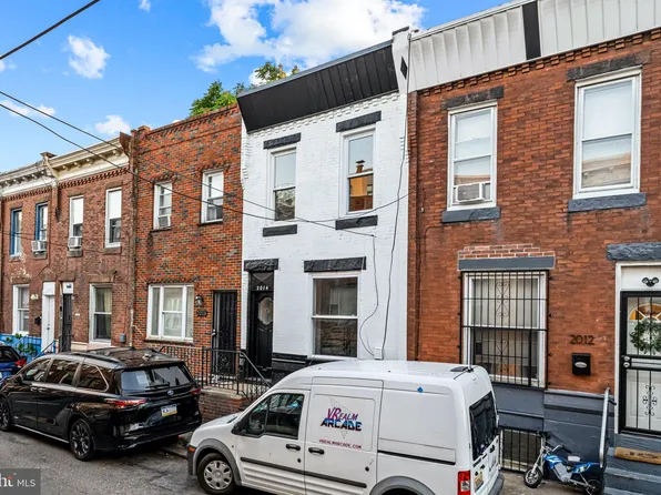 2014 S Beechwood St, Philadelphia, PA 19145