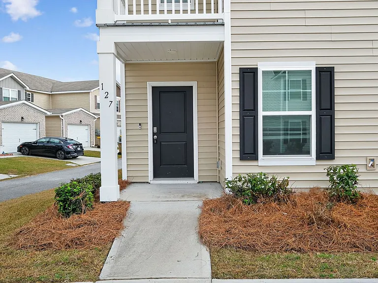 127 Birch Cir — Photo 4
