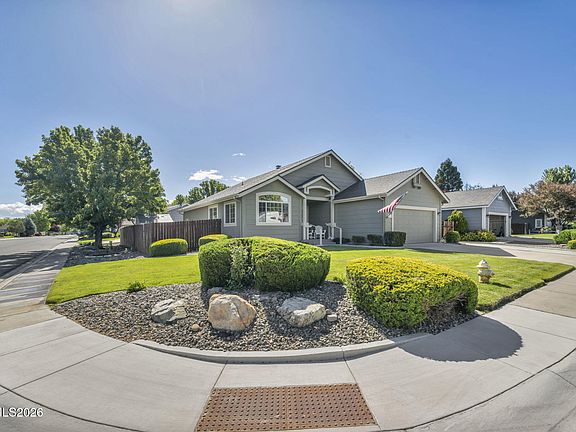 3rd image of 1785 Lantana Dr