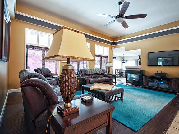 5th image of 23041 Cottage Grove Ct