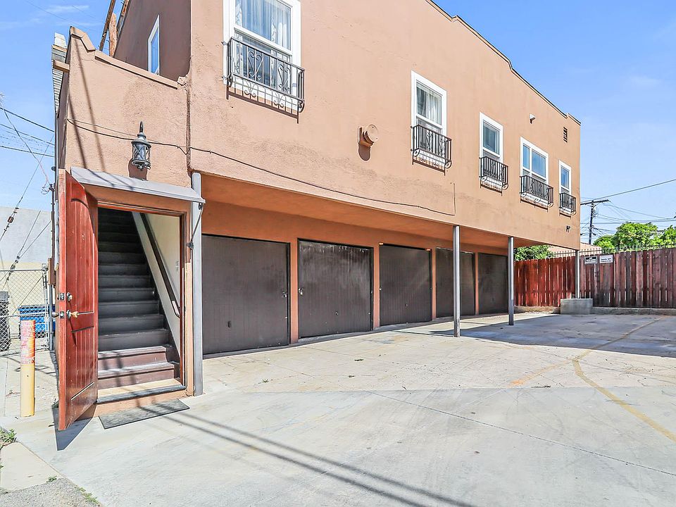 1st image of 1371-1 S Cloverdale Ave