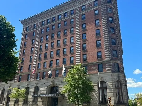 140 Chestnut St APT 708, Springfield, MA 01103