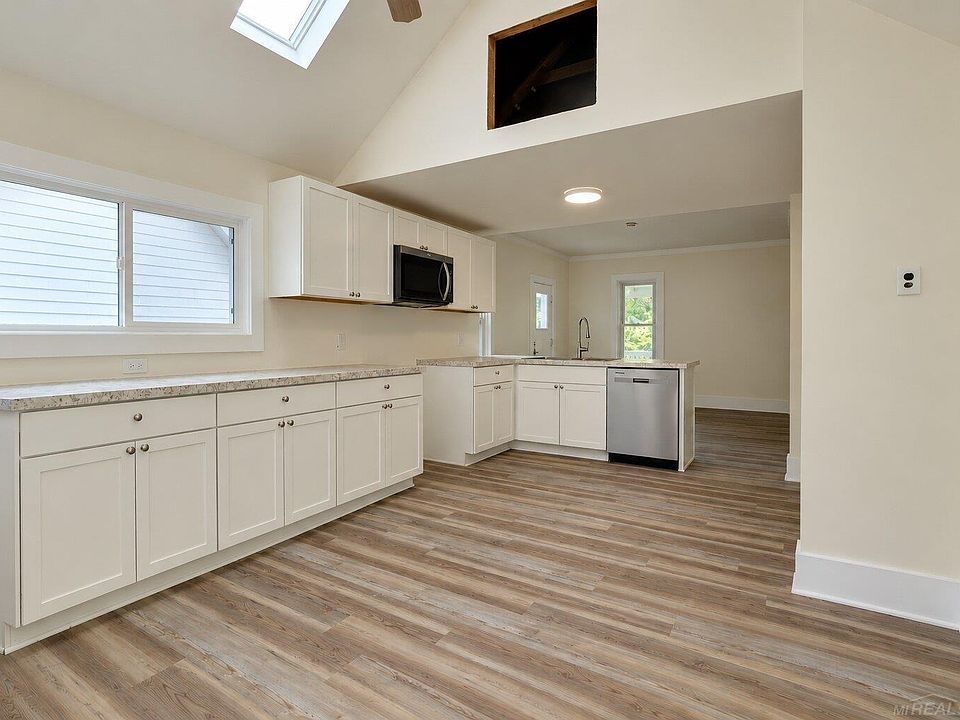 328 N William St, photo 17