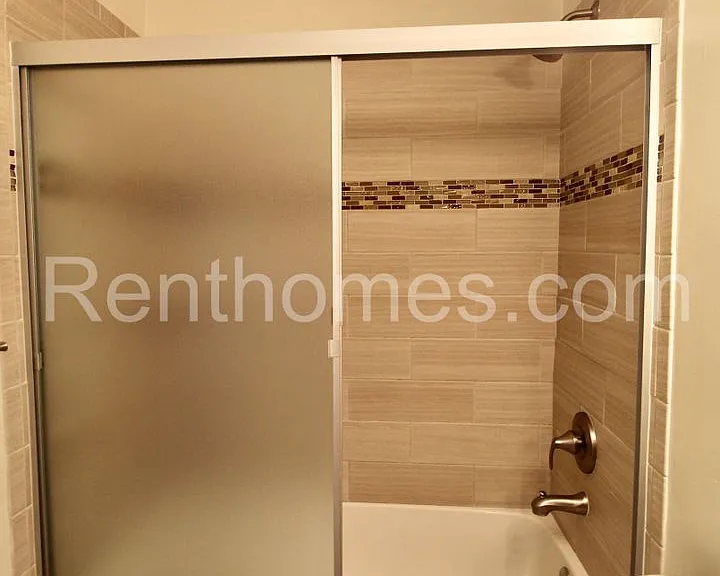 2029 Goshawk St — Photo 20