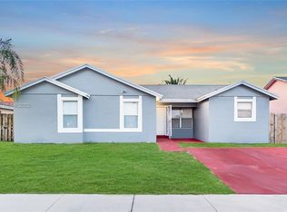 12611 SW 211th Ter, Miami, FL 33177