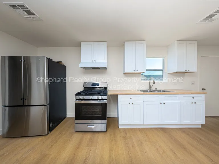 7721 Janet Ave #C — Photo 18