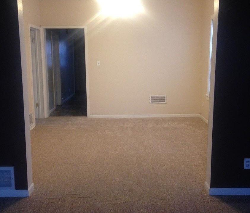 1st image of 1010 Marengo Ave APT 2