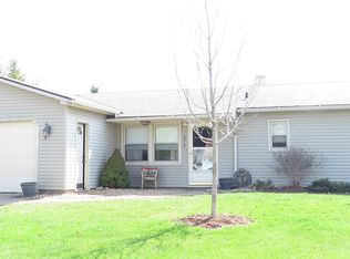 2010 Bowie Ct, Kendallville, IN
