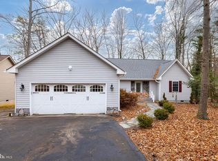 209 Stratford Cir, Locust Grove, VA 22508